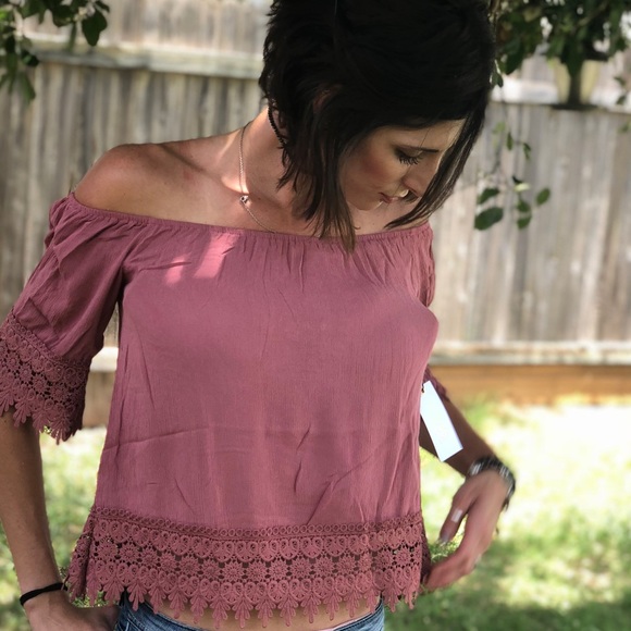 ONE LEFT❗️DUSTY ROSE OFF THE SHOULDER TOP - Picture 4 of 4